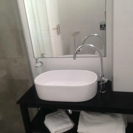 Thalassa Guest house *